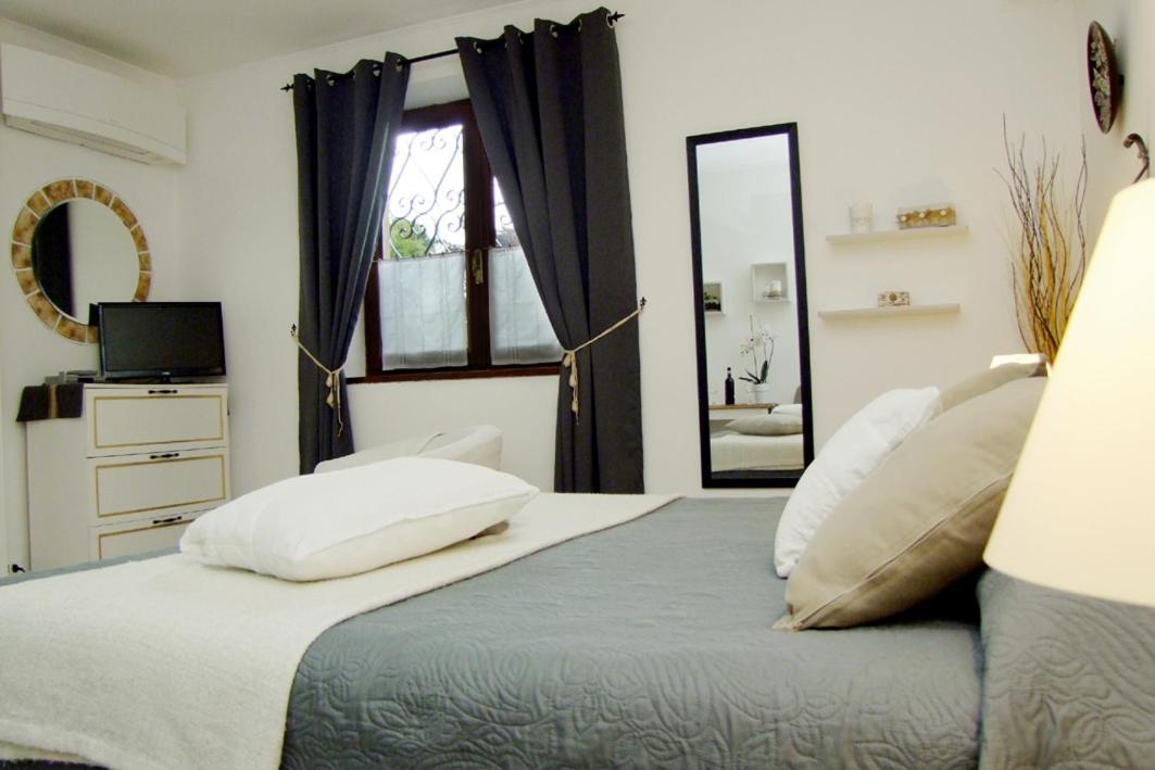 Apartmán Monolocali In Casa Con Giardino Bellagio Exteriér fotografie